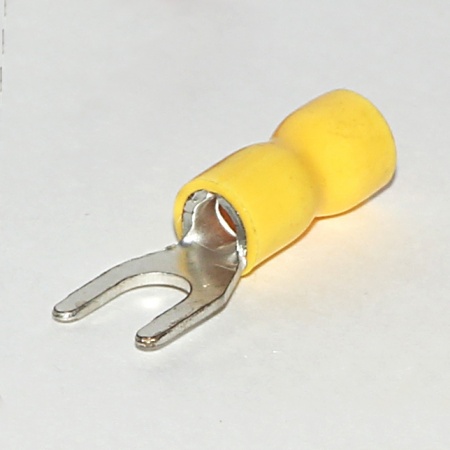 Наконечник вилка НВИ 6-6 изолированный под винт