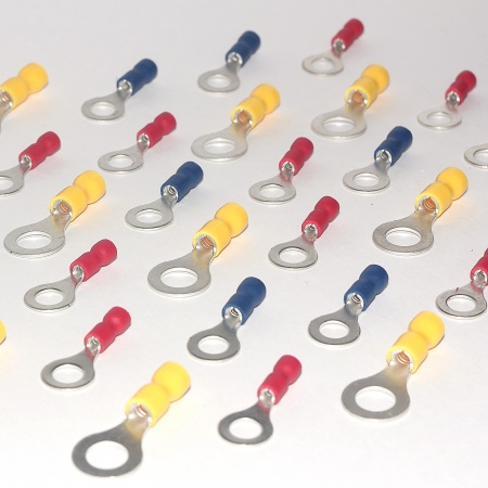 Наконечник кольцо НКИ 1,5-6 изолированный под винт